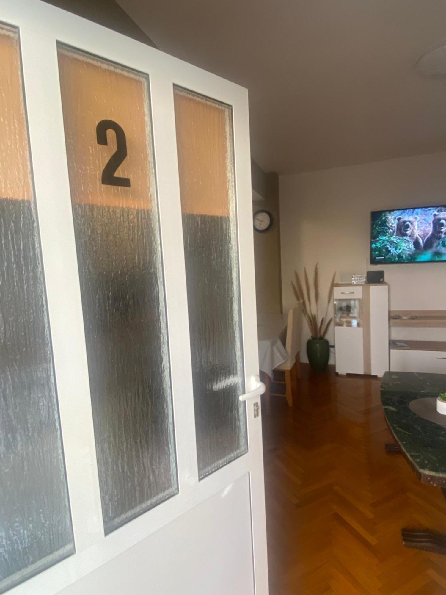 Apartman Stefan Karlobag Eksteriør bilde